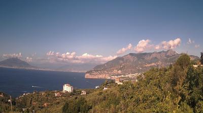 immagine della webcam nei dintorni di Sant'Agata sui Due Golfi: webcam Piano di Sorrento