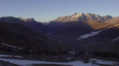 immagine della webcam nei dintorni di Oga: webcam Carosello