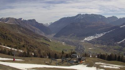immagine della webcam nei dintorni di Livigno: webcam Carosello