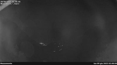 immagine della webcam nei dintorni di Lavarone: webcam Nomi