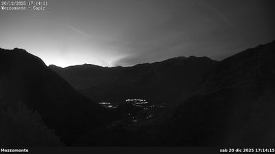 immagine della webcam nei dintorni di Nogaredo: webcam Besenello