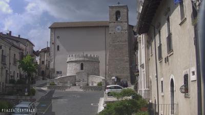 immagine della webcam nei dintorni di Villetta Barrea: webcam Opi