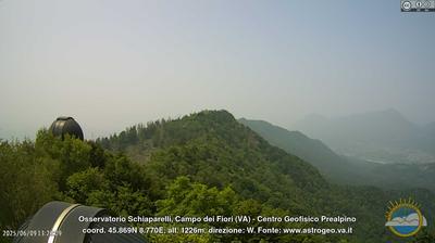 immagine della webcam nei dintorni di Cuvio: webcam Castello Cabiaglio