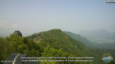 immagine della webcam nei dintorni di Valganna: webcam Castello Cabiaglio