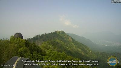 immagine della webcam nei dintorni di Binago: webcam Castello Cabiaglio