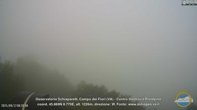 immagine della webcam nei dintorni di Cannero Riviera: webcam Castello Cabiaglio