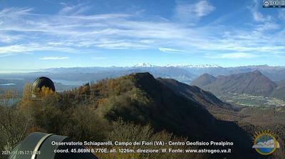 immagine della webcam nei dintorni di Curiglia con Monteviasco: webcam Castello Cabiaglio