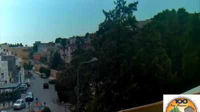 immagine della webcam nei dintorni di Monte d'Arena: webcam Crispiano