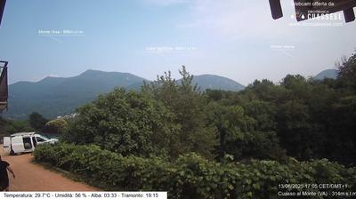 immagine della webcam nei dintorni di Curiglia con Monteviasco: webcam Cuasso al Monte