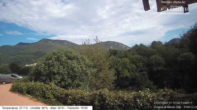 immagine della webcam nei dintorni di Brinzio: webcam Cuasso al Monte