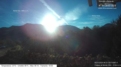 immagine della webcam nei dintorni di Maccagno: webcam Cuasso al Monte