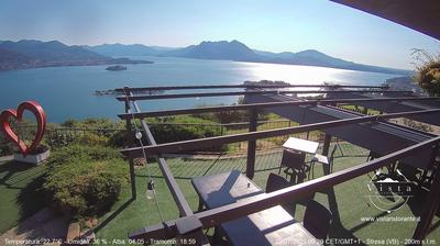 immagine della webcam nei dintorni di Mottarone: webcam Campino