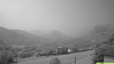 immagine della webcam nei dintorni di Suello: webcam Monte Marenzo