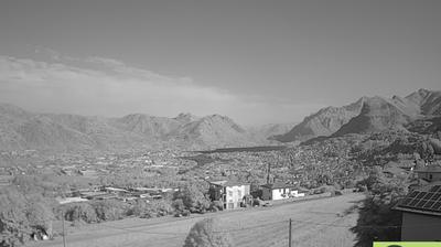 immagine della webcam nei dintorni di Orio al Serio: webcam Monte Marenzo