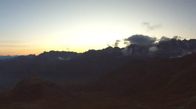 immagine della webcam nei dintorni di Punta Indren: webcam Valtournenche Colle Superiore