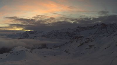 immagine della webcam nei dintorni di Gressoney-la-Trinitè: webcam Valtournenche Colle Superiore