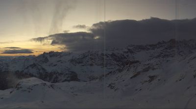 immagine della webcam nei dintorni di Cervinia Cime Bianche Laghi: webcam Valtournenche Colle Superiore