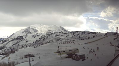 immagine della webcam nei dintorni di Verzegnis: webcam Monte Zoncolan
