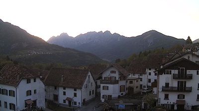immagine della webcam nei dintorni di Forni di Sopra: webcam Ovaro