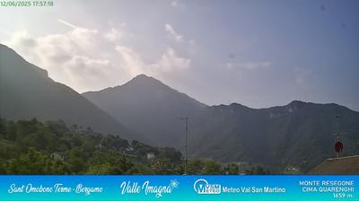 immagine della webcam nei dintorni di San Giovanni Bianco: webcam Valsecca