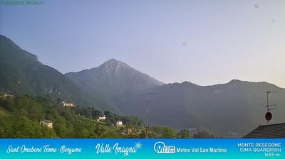 immagine della webcam nei dintorni di San Giovanni Bianco: webcam Valsecca