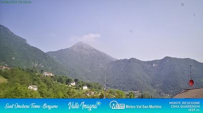 immagine della webcam nei dintorni di San Giovanni Bianco: webcam Valsecca