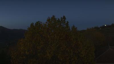 immagine della webcam nei dintorni di Alba: webcam Bosia