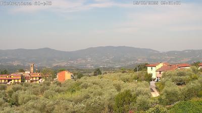 immagine della webcam nei dintorni di Montebonello: webcam Reggello