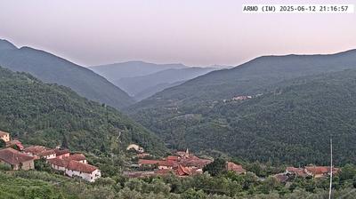 immagine della webcam nei dintorni di Monesi: webcam Armo