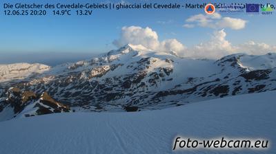 immagine della webcam nei dintorni di Tubre: webcam Stelvio