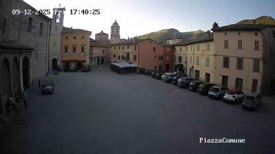 immagine della webcam nei dintorni di Gubbio: webcam Cantiano