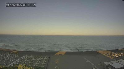 immagine della webcam nei dintorni di Follonica: webcam Marina Di Castagneto