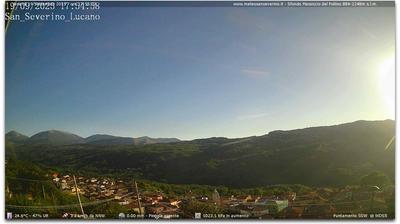 immagine della webcam nei dintorni di Morano Calabro: webcam San Severino Lucano