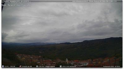 immagine della webcam nei dintorni di Calvera: webcam San Severino Lucano