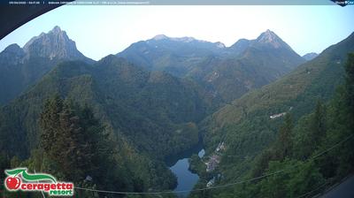 immagine della webcam nei dintorni di Lido Di Camaiore: webcam Careggine