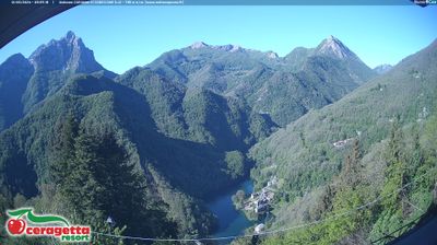immagine della webcam nei dintorni di Lido Di Camaiore: webcam Careggine