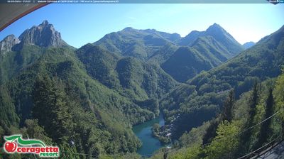 immagine della webcam nei dintorni di Barga: webcam Careggine