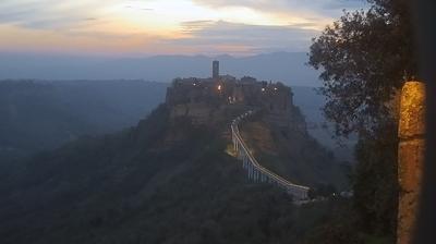 immagine della webcam nei dintorni di Soriano nel Cimino: webcam Lubriano