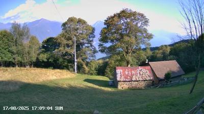 immagine della webcam nei dintorni di Dosso del Liro: webcam Sant'Abbondio