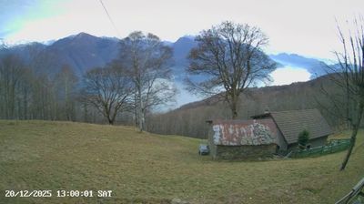 immagine della webcam nei dintorni di Perledo: webcam Sant'Abbondio