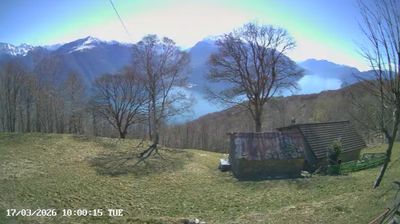immagine della webcam nei dintorni di Pigra: webcam Sant'Abbondio