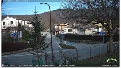 immagine della webcam nei dintorni di Arquata del Tronto: webcam Montereale