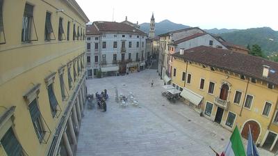 immagine della webcam nei dintorni di Valli del Pasubio: webcam Valdagno