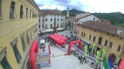 immagine della webcam nei dintorni di Recoaro Terme: webcam Valdagno