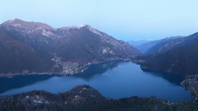 immagine della webcam nei dintorni di Tremosine sul Garda: webcam Molina di Ledro