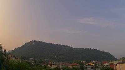immagine della webcam nei dintorni di Curiglia con Monteviasco: webcam Sangiano