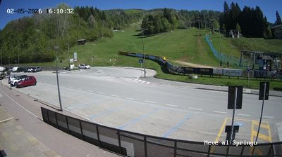 immagine della webcam nei dintorni di Pieve d'Alpago: webcam Nevegal