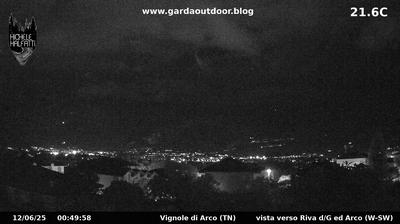 immagine della webcam nei dintorni di San Giacomo di Brentonico: webcam Arco