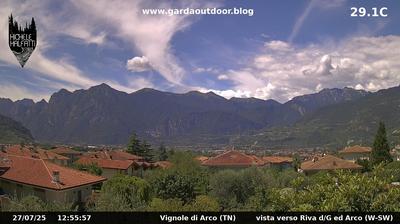 immagine della webcam nei dintorni di Molina di Ledro: webcam Arco