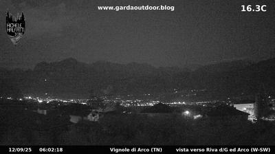 immagine della webcam nei dintorni di Monte Bondone: webcam Arco